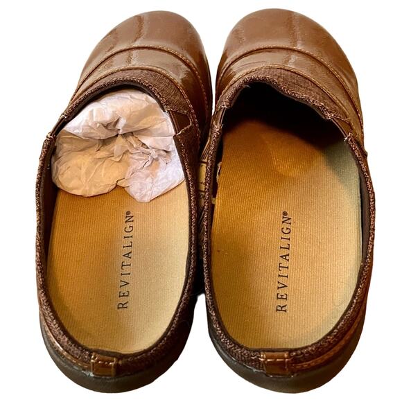 Revitalign Orthotic Patent Mules - Size 8 NEW - Picture 5 of 8